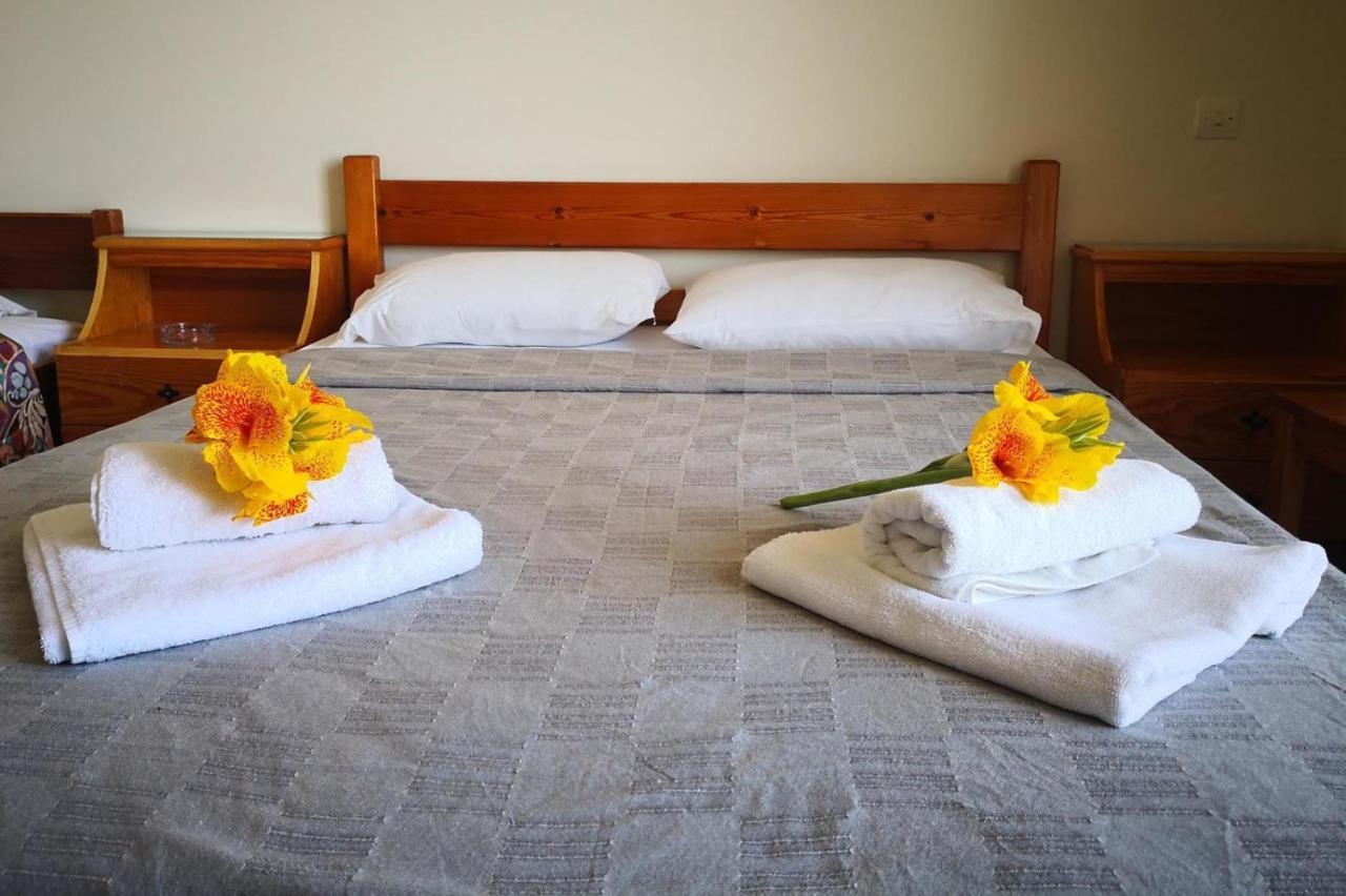 Taradella Hotel Alissos Bagian luar foto