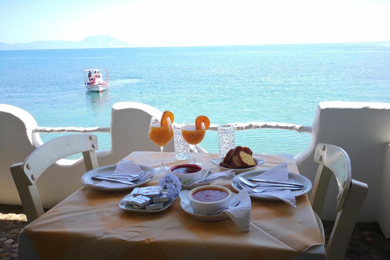 Taradella Hotel Alissos Bagian luar foto